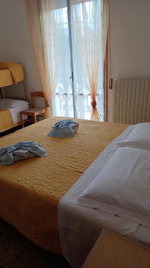 Hotel Villa Del Prato Cucina Romagnola E Possibilita Pacchetto Spiaggia Bellariva Di Rimini エクステリア 写真